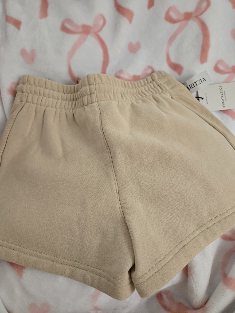 Aritzia Sweatfleece Drawstring Shorts - Beige - Picture 3 of 3